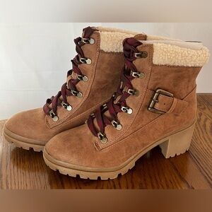 Jellypop Brandi Lace-Up Sherpa Cuff Chunky Heel Faux Suede Tan Ankle Boots 8.5M